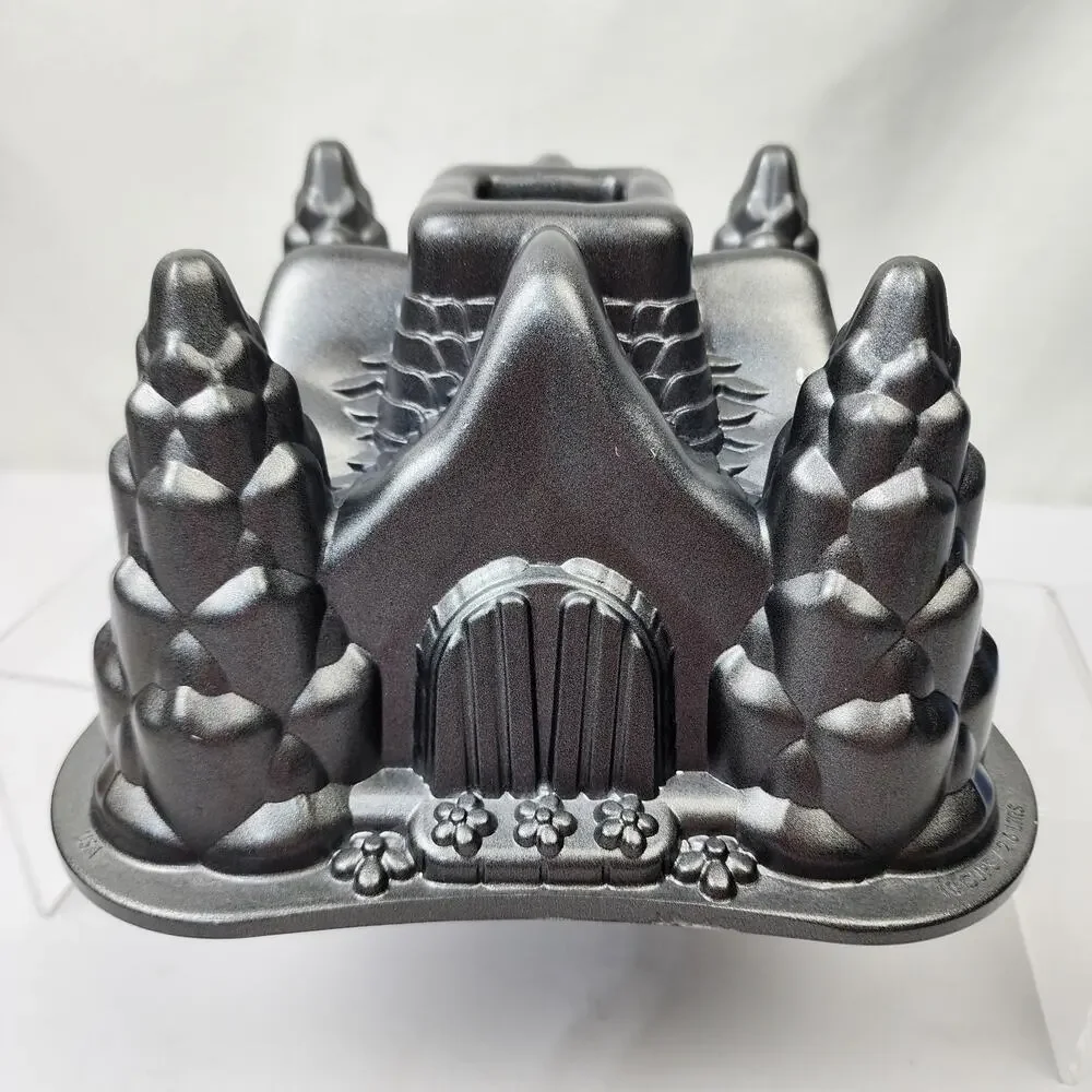 Nordic Ware Fairy Tale Cottage Bundt Cake Pan Heavy Cast Aluminum 10 Cup USA